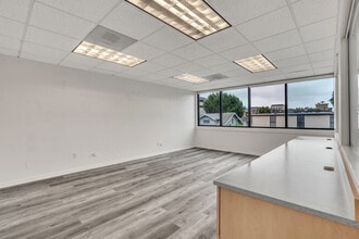 739 E Walnut St, Pasadena, CA for lease Building Photo- Image 2 of 5