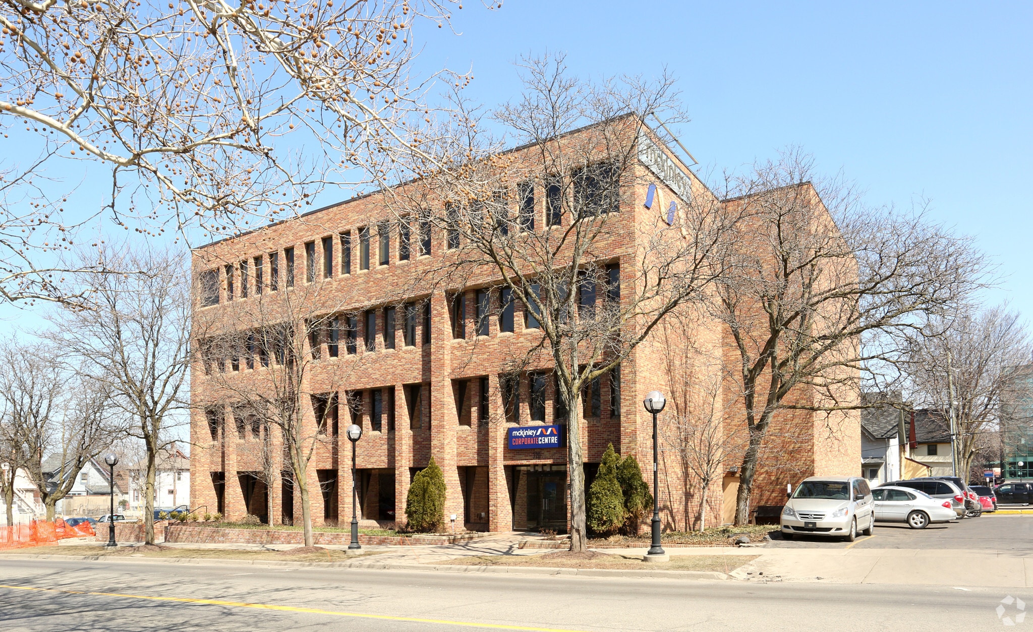 320 N Main St, Ann Arbor, MI for lease Primary Photo- Image 1 of 20
