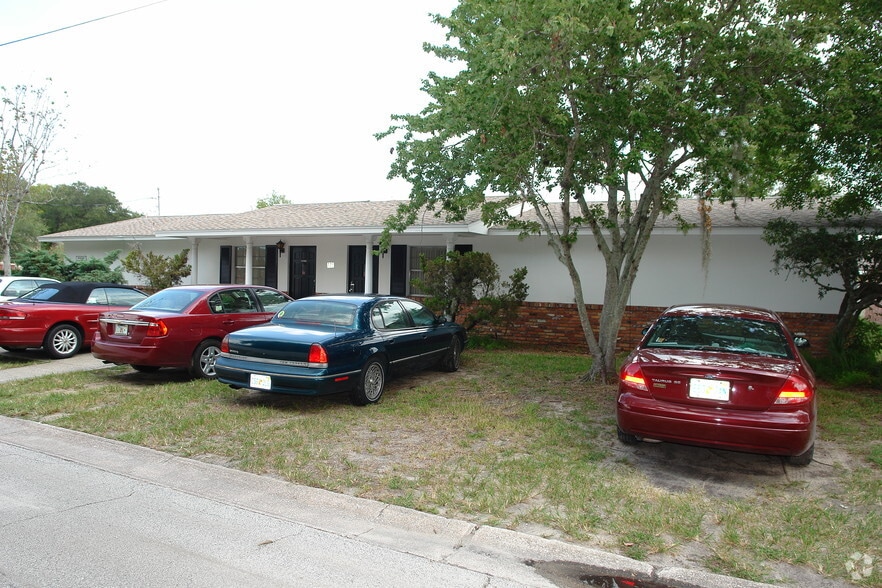 775 Briarwood Dr, Daytona Beach, FL à vendre - Photo du bâtiment - Image 2 de 2