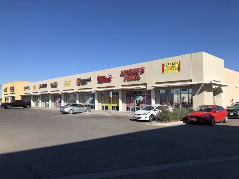 8825 North Loop Dr, El Paso, TX for lease - Building Photo - Image 1 of 1