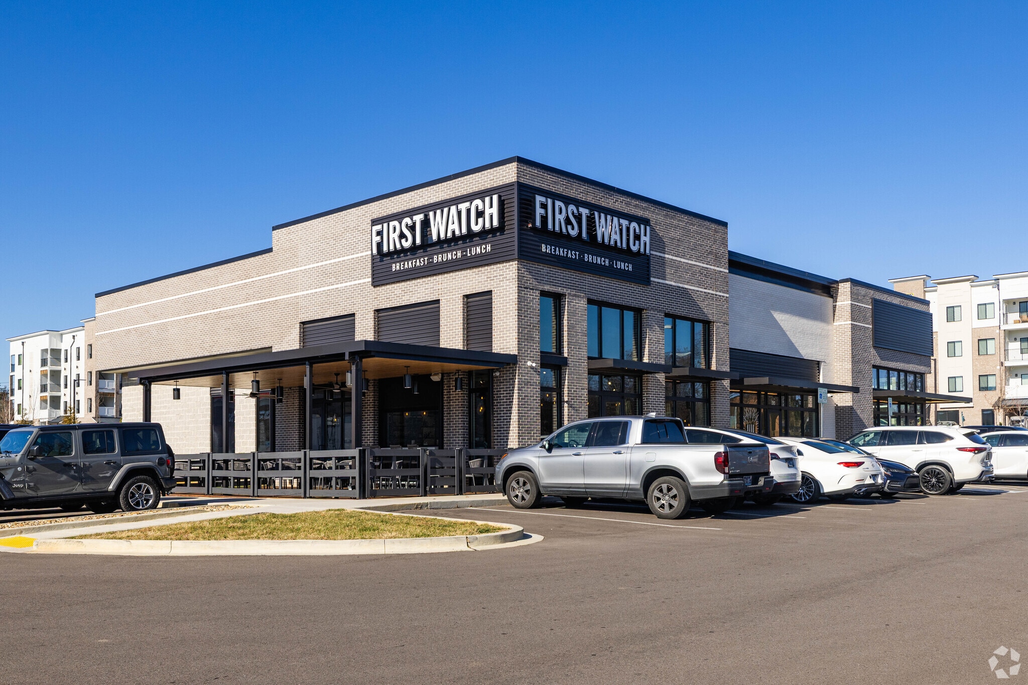 402-404 S Tulane Ave, Oak Ridge, TN for lease Primary Photo- Image 1 of 2