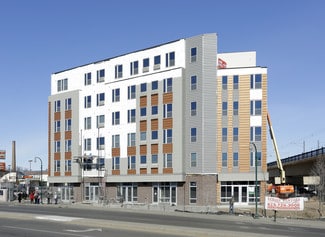 Plus de détails pour 2220 E Lake St, Minneapolis, MN - Commerce de détail à louer