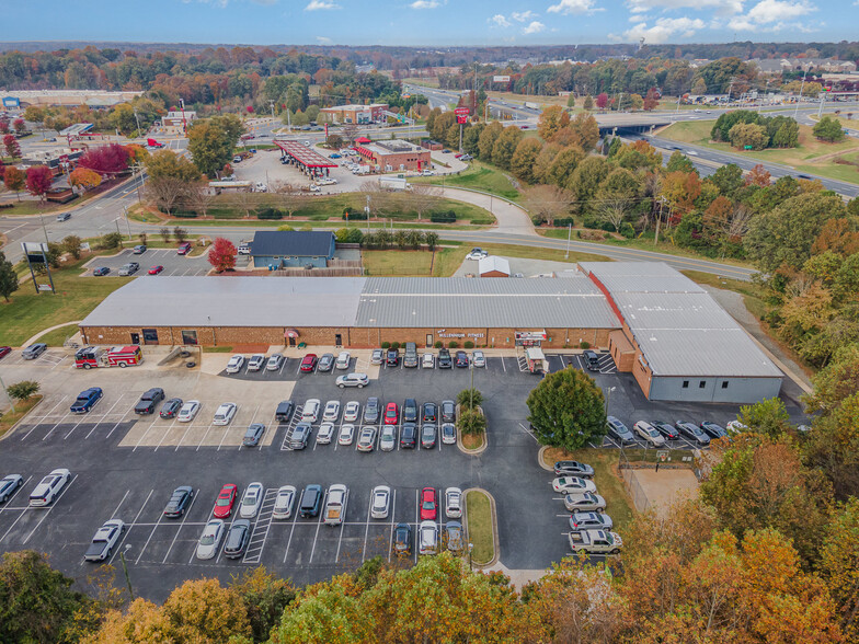 3948 Forest Oaks Ln, Mebane, NC for sale - Aerial - Image 1 of 8