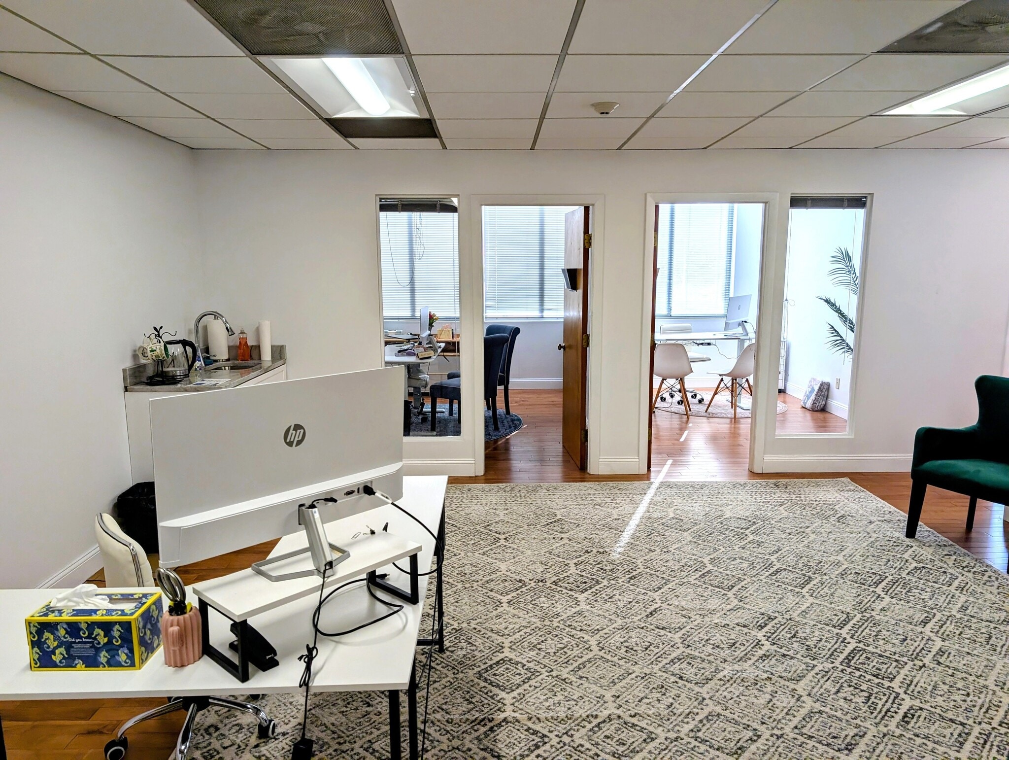 220 Main St S, Southbury, CT for lease Interior Photo- Image 1 of 6