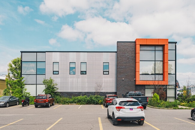 More details for 5281 Boul Cléroux, Laval, QC - Industrial for Lease
