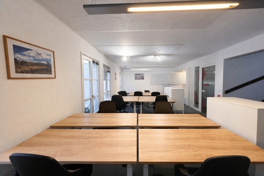 Bureau dans Paris à louer - Photo du bâtiment - Image 3 de 10