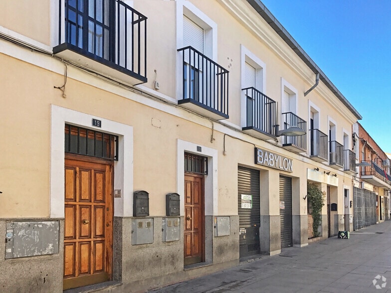 Calle Real, 19, Pinto, Madrid à louer - Photo du bâtiment - Image 2 de 2