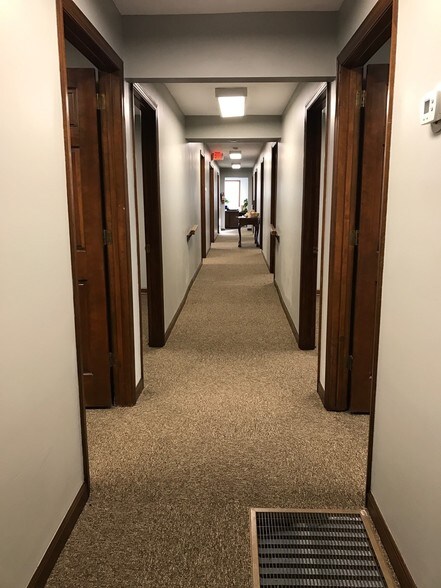 2525 Lebanon Pike, Nashville, TN à louer - Photo du bâtiment - Image 3 de 5