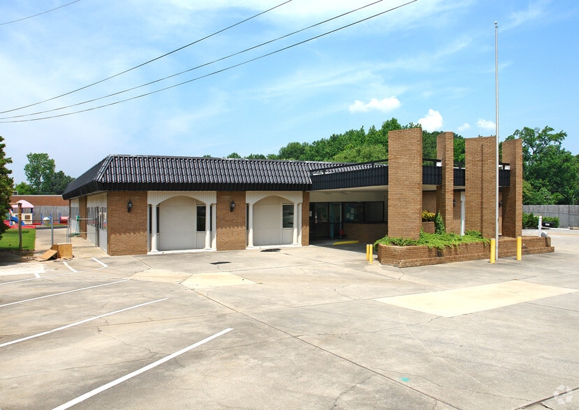 1060 Franklin Rd, Marietta, GA à louer - Photo du bâtiment - Image 3 de 3