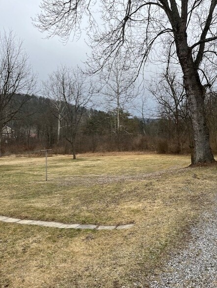 436 Grist Mill Rd, Burnt Cabins, PA for sale - Building Photo - Image 3 of 3