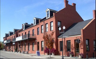 Plus de détails pour 3333-7 Rue Royale, Saint Charles, MO - Coworking à louer