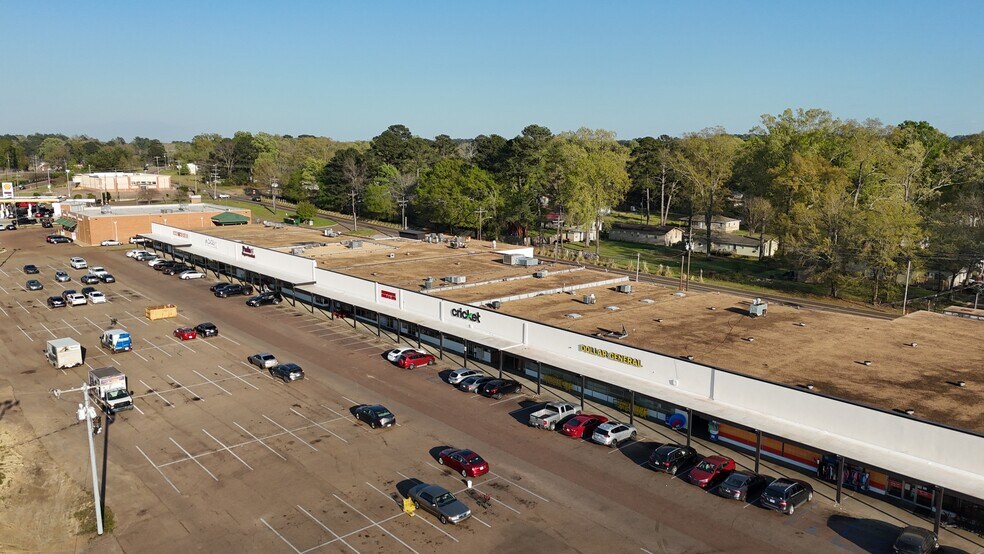3117-3167 Us-80 E, Jackson, MS à louer - Photo du bâtiment - Image 2 de 3