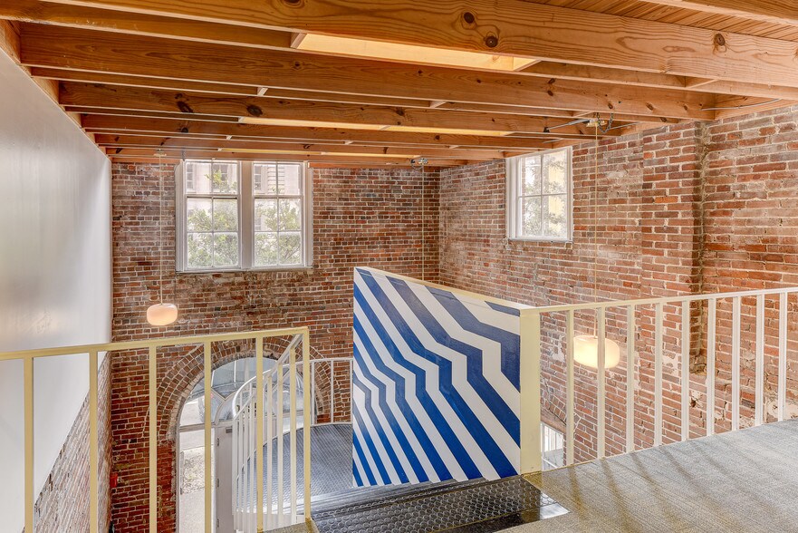 220 E Forsyth St, Jacksonville, FL à louer - Photo du bâtiment - Image 3 de 11