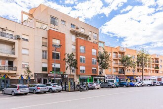 Commerce de détail dans Roquetas de Mar, Almería à louer Photo intérieure- Image 1 de 26