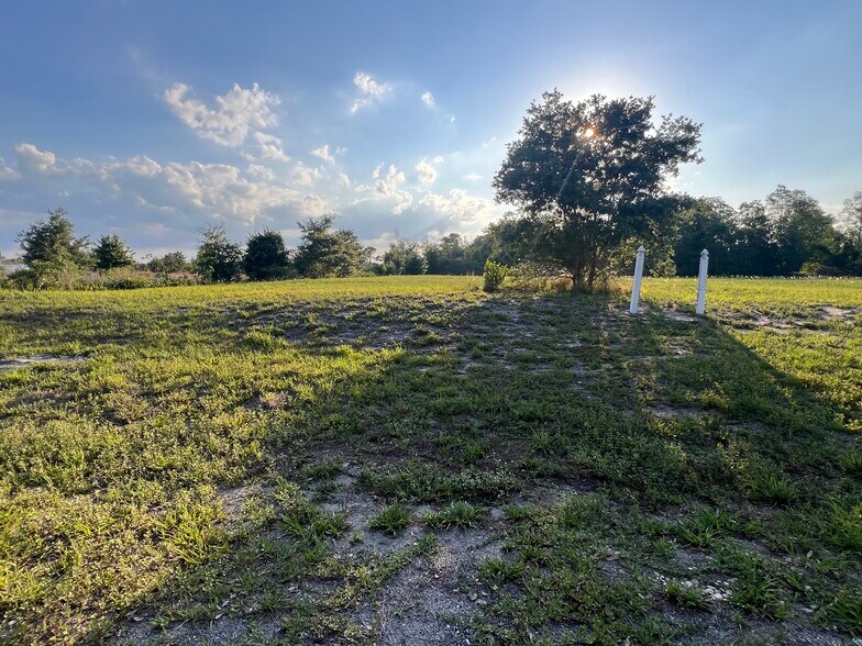 7513 S George Blvd, Sebring, FL à vendre - Photo du bâtiment - Image 2 de 13