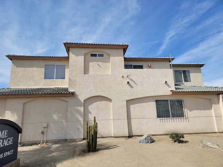 42925 Madison St, Indio, CA à louer - Photo du bâtiment - Image 3 de 3