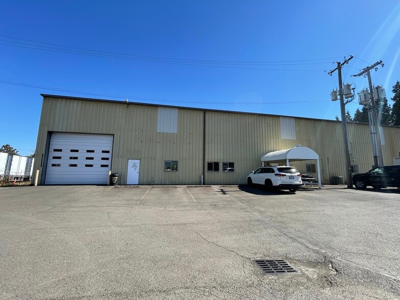 2730 Cherry Ave NE, Salem, OR à vendre - Photo du bâtiment - Image 3 de 10