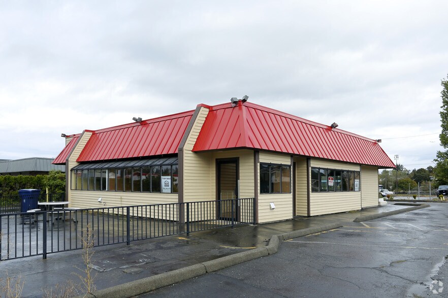 10256 16th Ave SW, Seattle, WA à louer - Photo du bâtiment - Image 1 de 3