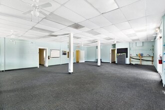 14120 Old Dixie Hwy, Hudson, FL à louer Photo intérieure- Image 1 de 6