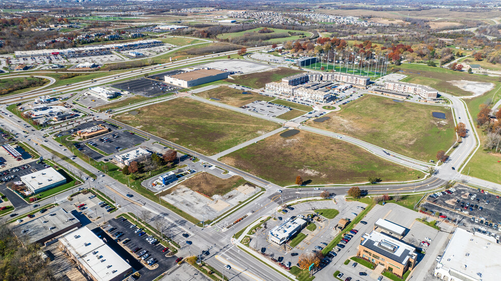 425 NW Barry Road, Kansas City, MO for sale - Aerial - Image 2 of 6