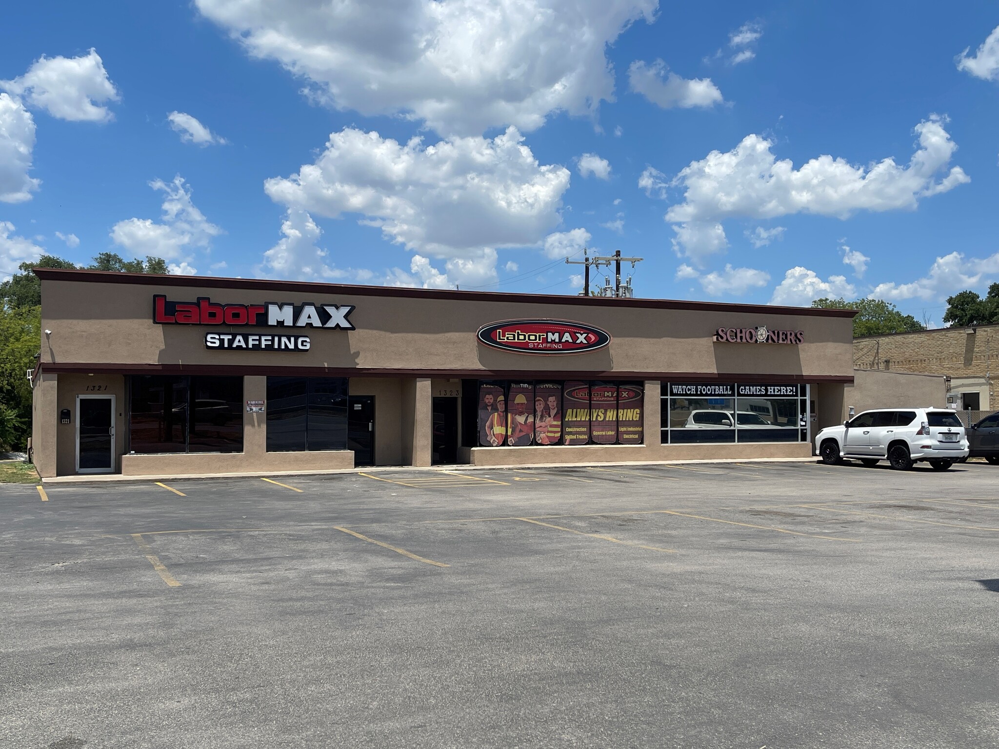 1321-1325 NE Loop 410, San Antonio, TX for sale Building Photo- Image 1 of 4