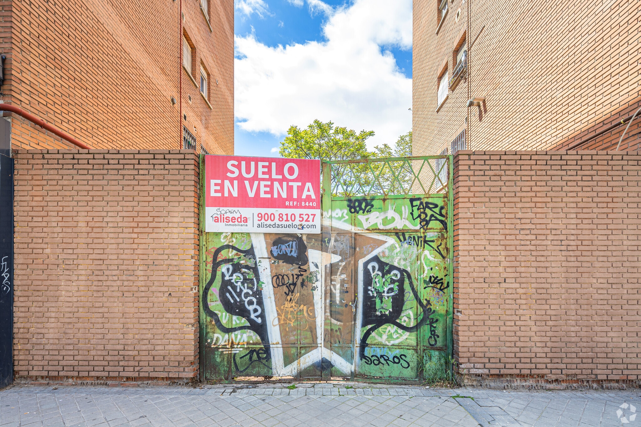 Terrain dans Madrid, Madrid à vendre Photo principale- Image 1 de 4