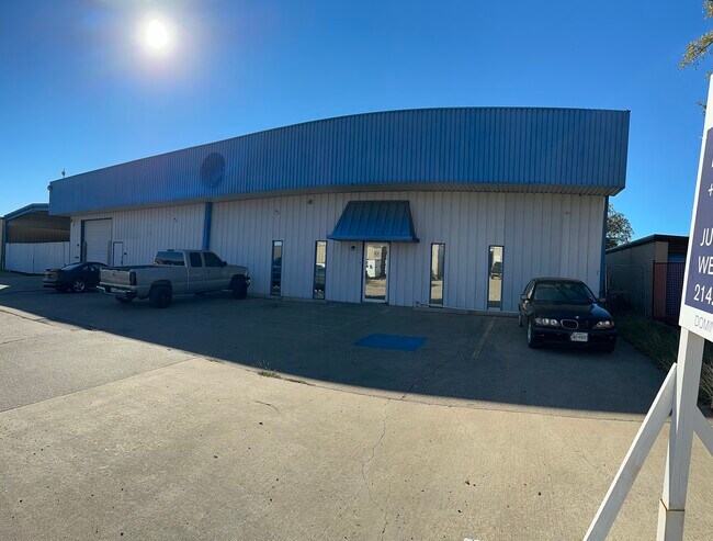 Plus de détails pour 5201 Grisham Dr, Rowlett, TX - Industriel à vendre