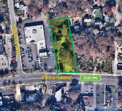 959 W Jericho Tpke, Smithtown, NY for lease - Building Photo - Image 2 of 10