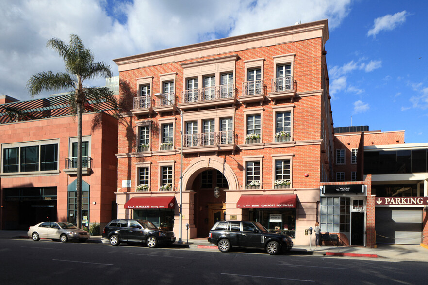 416 N Bedford Dr, Beverly Hills, CA for lease - Building Photo - Image 2 of 14