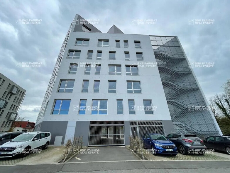 Office in Saint-Herblain for sale - Building Photo - Image 2 of 11