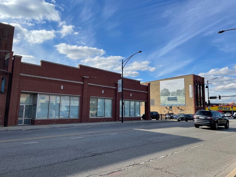 1970 N Clybourn Ave, Chicago, IL à louer - Photo du bâtiment - Image 3 de 11