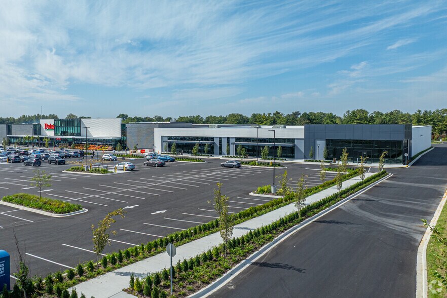 16300 S Harlem Ave, Tinley Park, IL à louer - Photo du bâtiment - Image 2 de 3