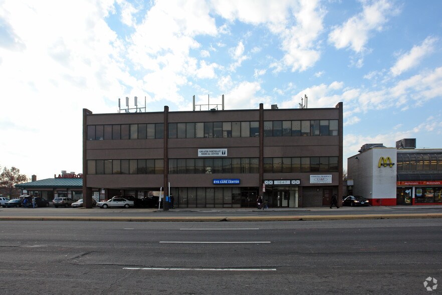 1647 Benning Rd NE, Washington, DC for lease - Building Photo - Image 2 of 13