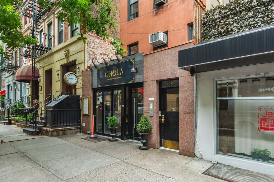 232 E 58th St, New York, NY for sale - Building Photo - Image 2 of 12