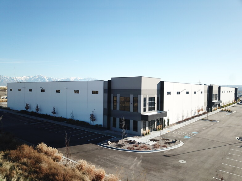 6650 W SR 201 North Frontage Rd, West Valley City, UT for lease - Building Photo - Image 2 of 6