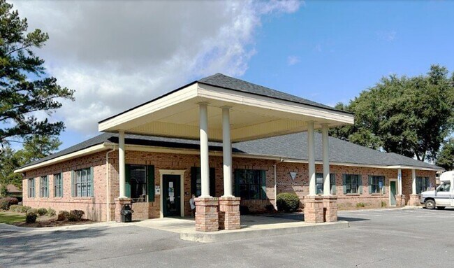 Plus de détails pour 1078 Plaza Ave, Eastman, GA - Bureau/Médical à louer