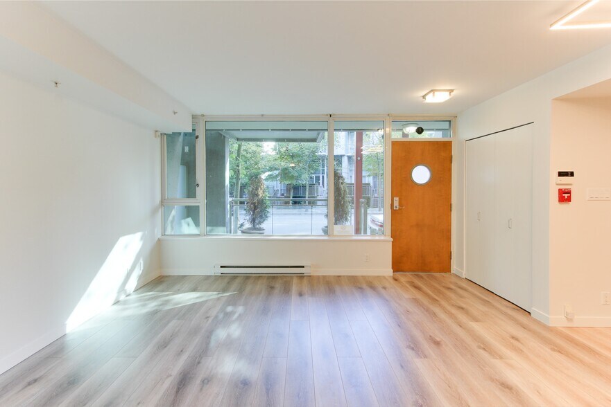 1432 Hastings St W, Vancouver, BC à vendre - Photo intérieure - Image 3 de 19