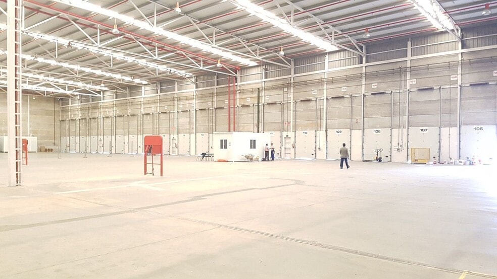 Industrial in SEVILLA for lease - Building Photo - Image 1 of 10