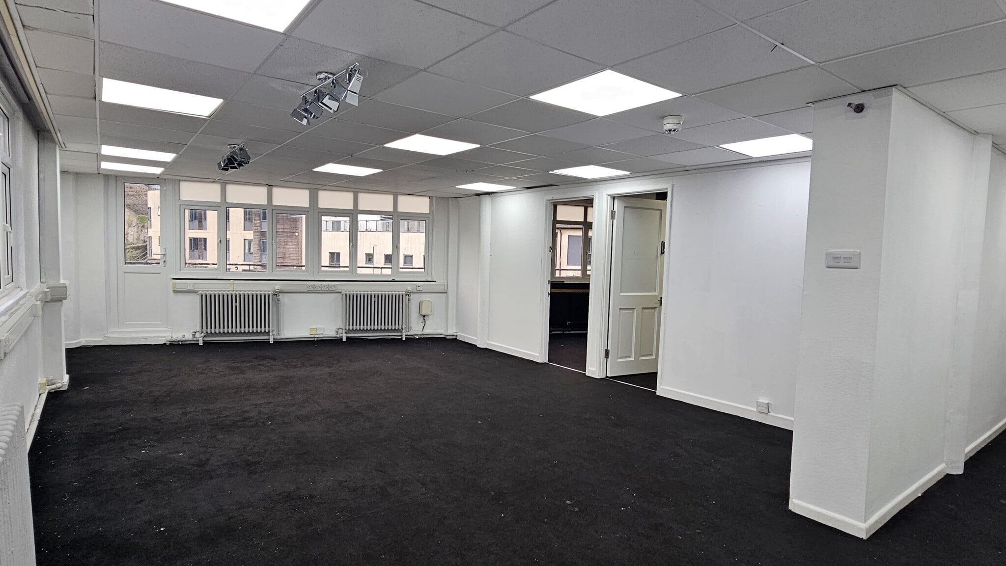 132-136 Union St, Torquay à louer Photo intérieure- Image 1 de 2