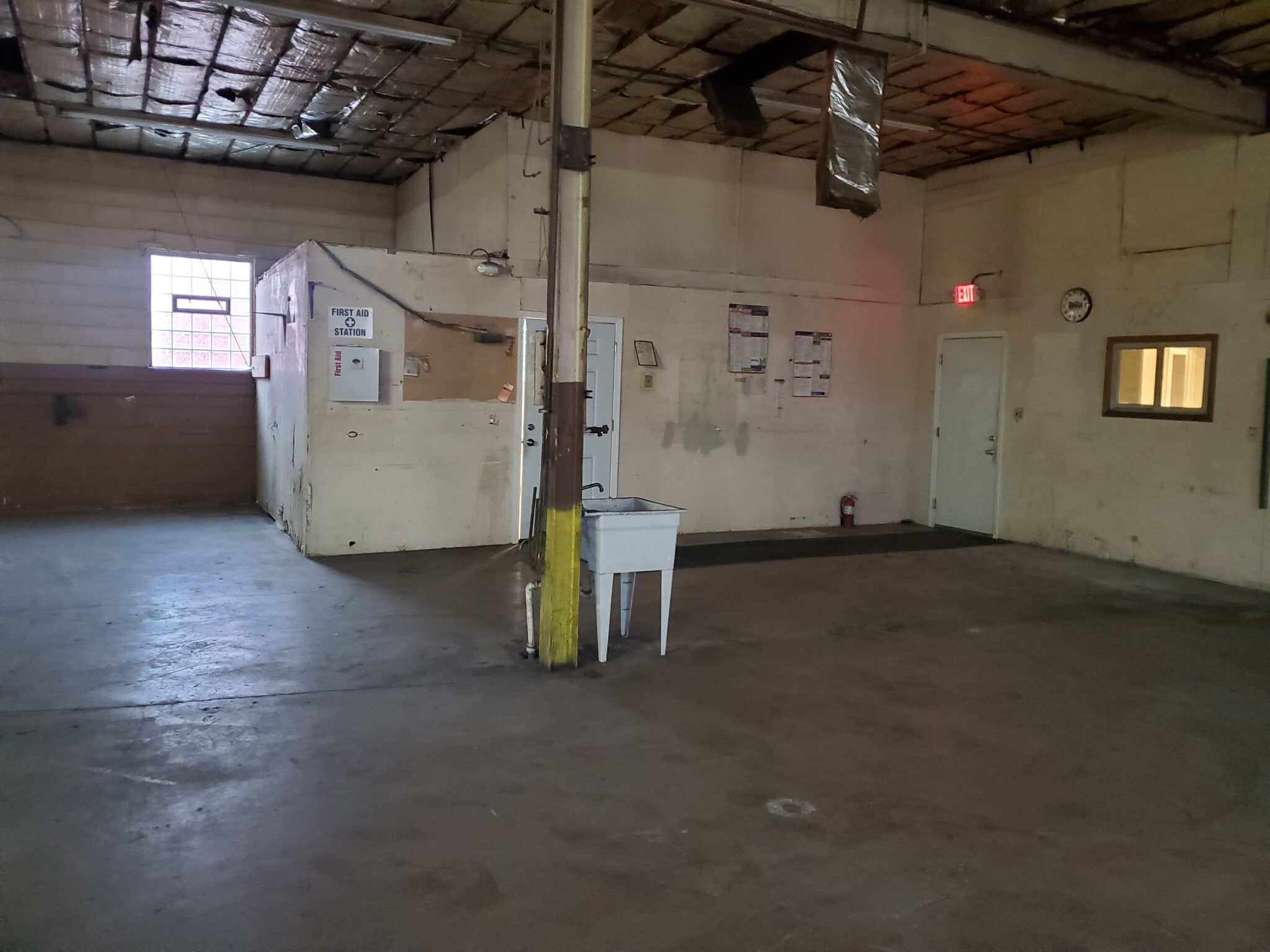 380 Bennett Dr, Elk Grove Village, IL à louer Photo intérieure- Image 1 de 13