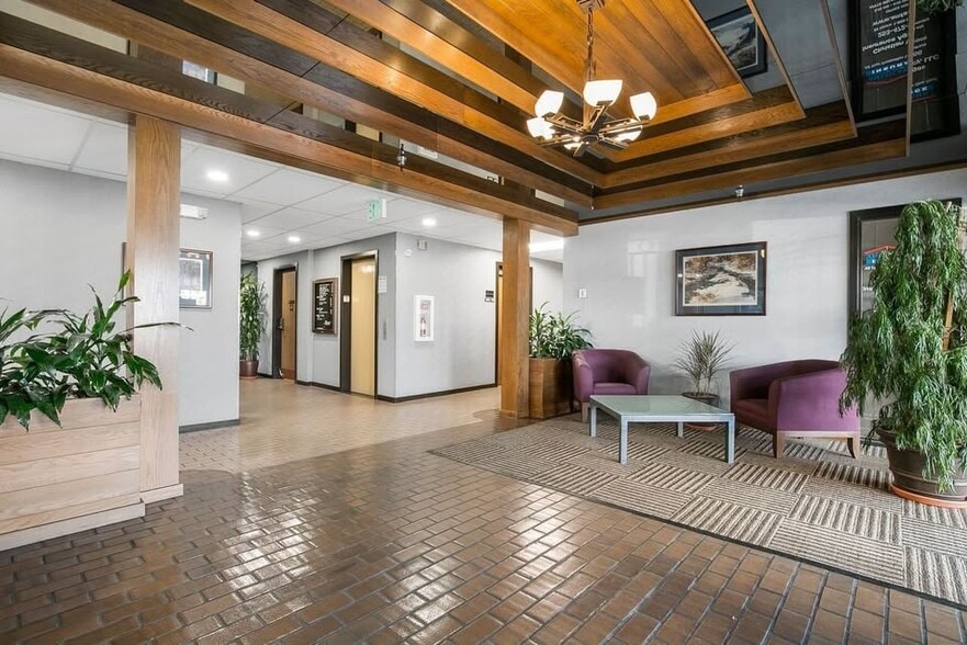 10116 36th Avenue Ct SW, Lakewood, WA for lease - Interior Photo - Image 3 of 9