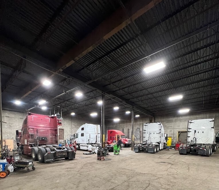 4 Beakes St, Ewing, NJ à louer Photo principale- Image 1 de 12