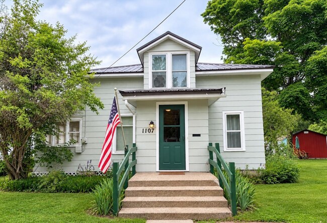 More details for 1117 Michigan Ave, Alma, MI - Specialty for Sale