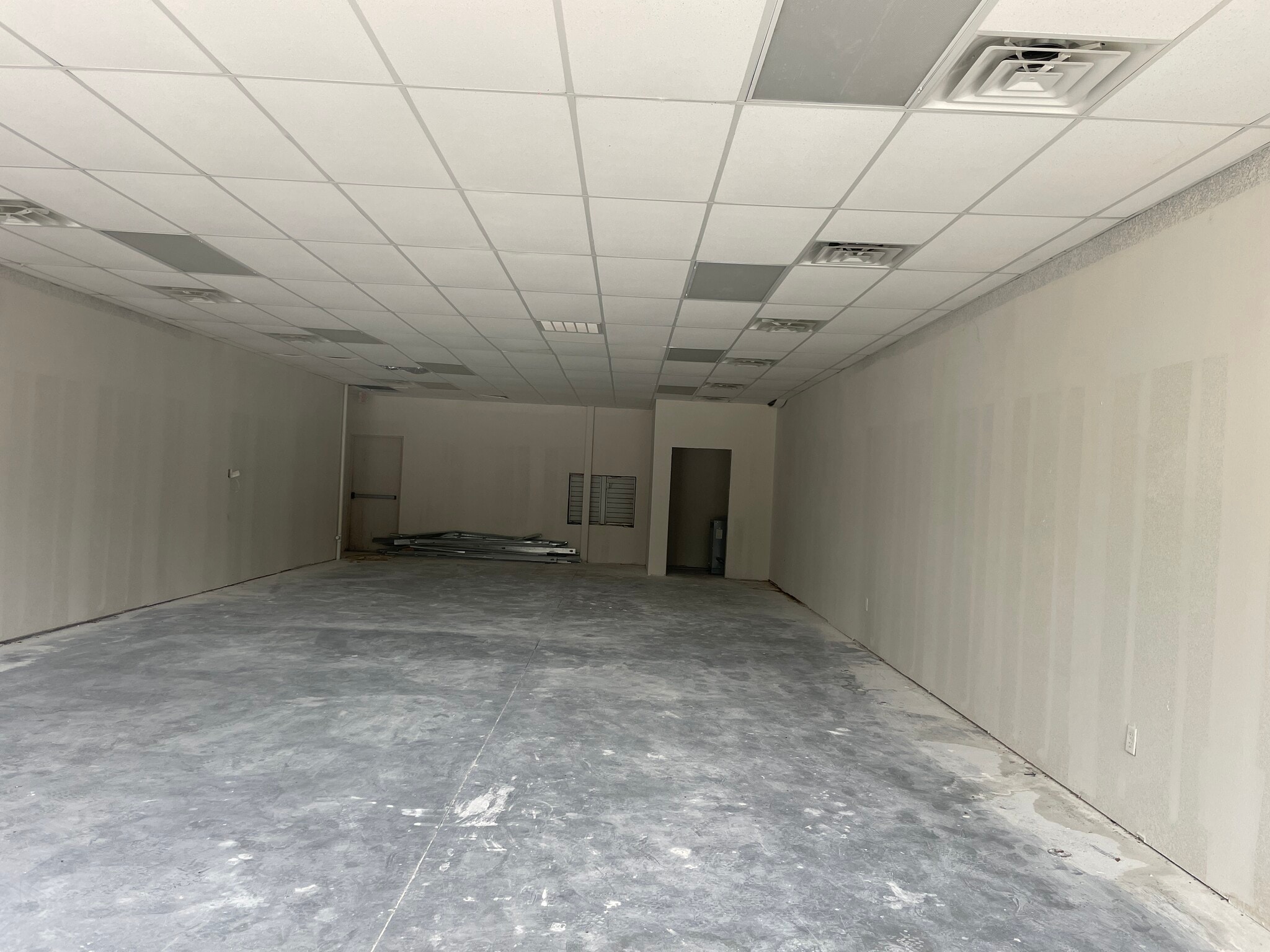 20660 Westheimer Pky, Katy, TX for lease Building Photo- Image 1 of 1