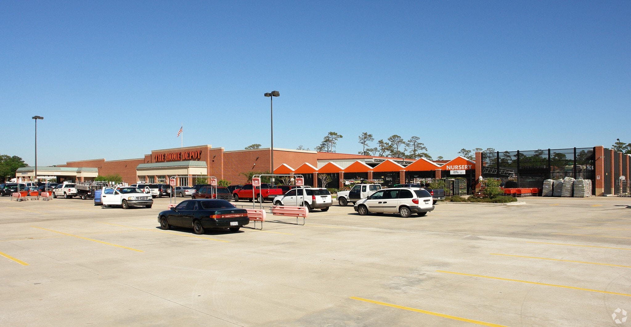 8400 Katy Fwy, Houston, TX for lease Building Photo- Image 1 of 8