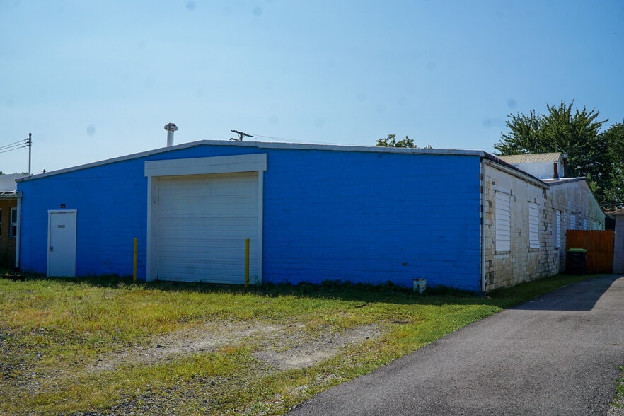 356 E Maryland Ave, Sebring, OH for sale - Primary Photo - Image 1 of 3