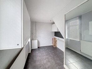 203-205 Anchor Rd, Stoke On Trent à louer Photo intérieure- Image 2 de 4