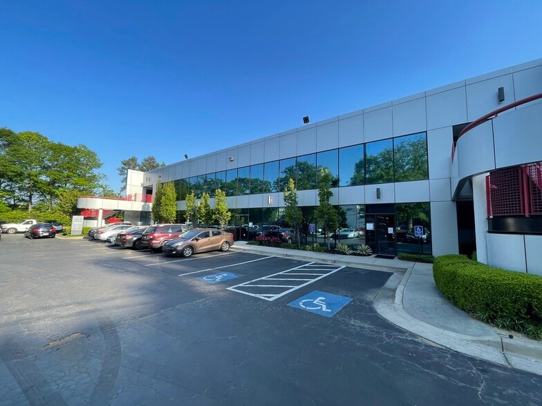 1465 Northside Dr NW, Atlanta, GA for lease - Building Photo - Image 1 of 3