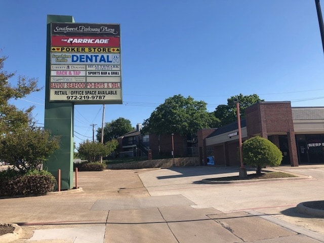 101 E Southwest Pky, Lewisville, TX for lease - Primary Photo - Image 1 of 6