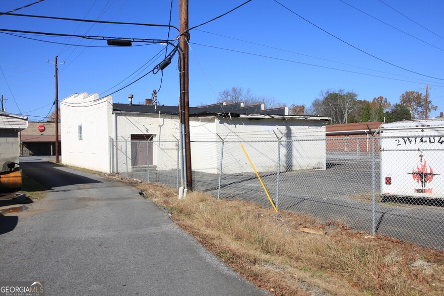 202 N Marble St, Rockmart, GA for sale - Building Photo - Image 3 of 3
